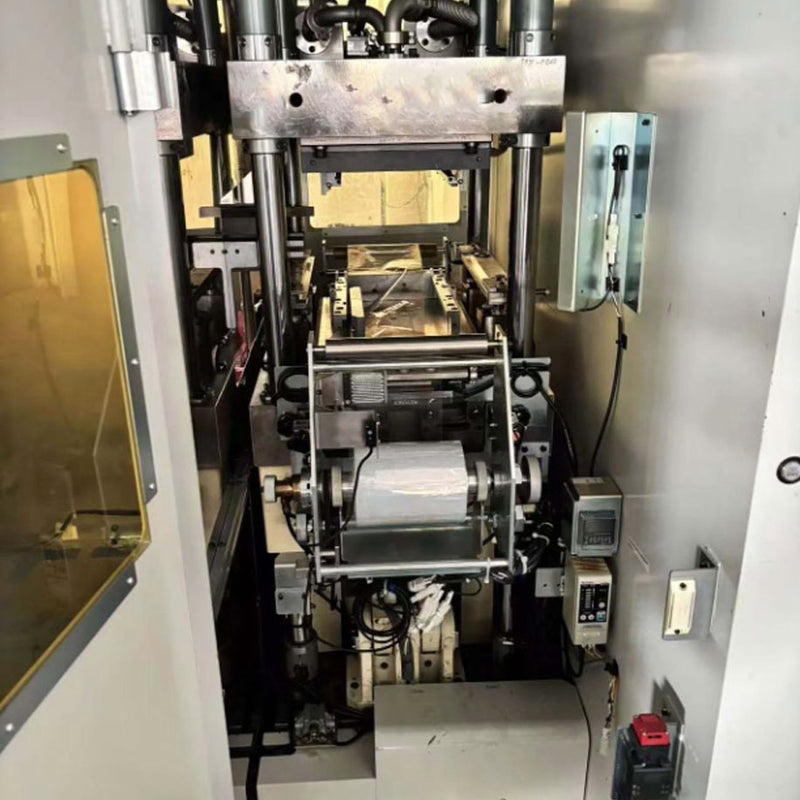 Towa FFT 1030 W Molding System