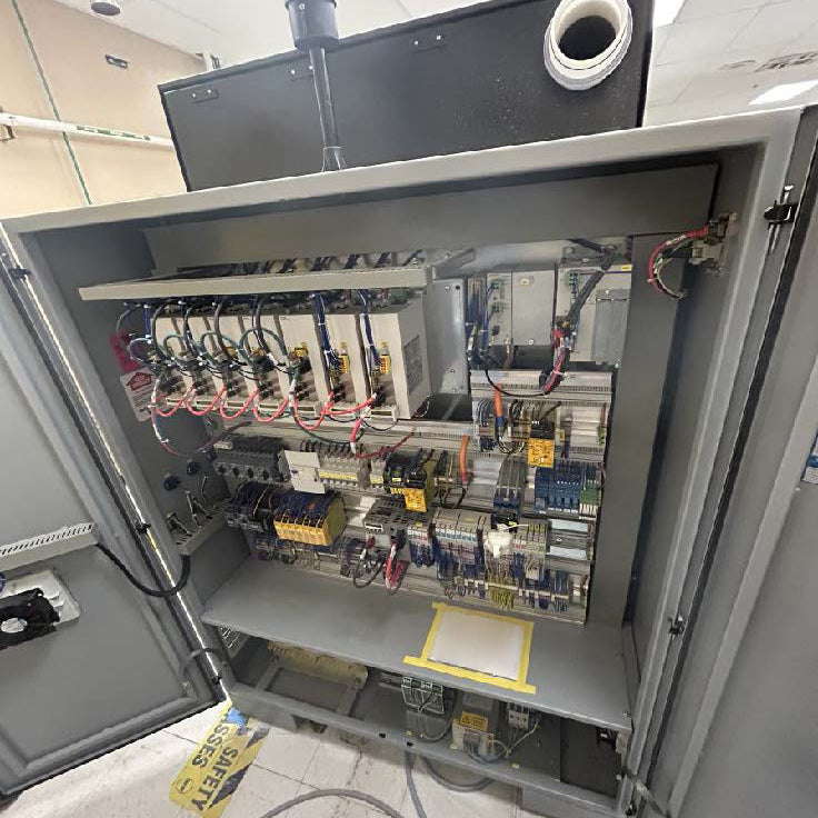 Satisloh SPM 200 Grinder