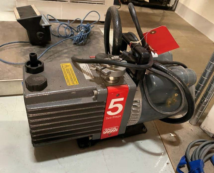 Edwards 5 Vacuum Pump