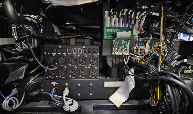 Applied Materials P 5000 Etcher