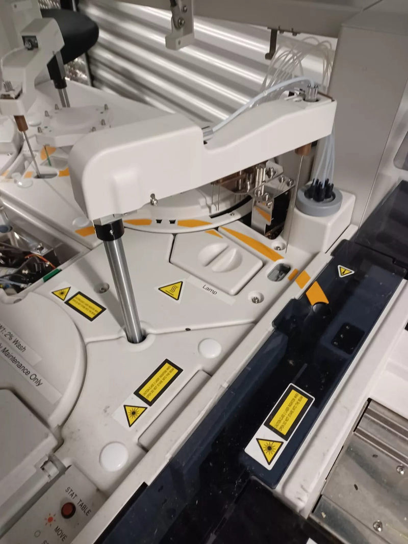 Beckman Coulter AU 480 Chemistry Analyzer