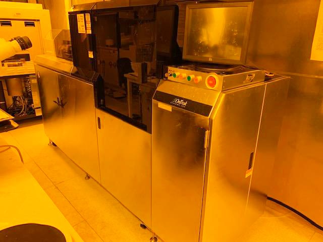 Ontrak DSS 200 Post CMP Scrubber (Chemical Mechanical Polisher)