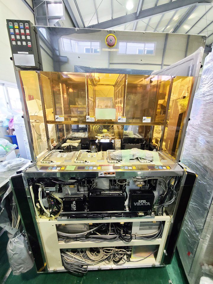 SCREEN / DNS SS W 60 A-AR Wafer Scrubber