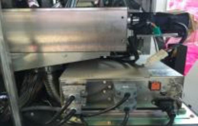 Hitachi S 8820 CD-SEM (Critical Dimension Scanning Electron Microscope)