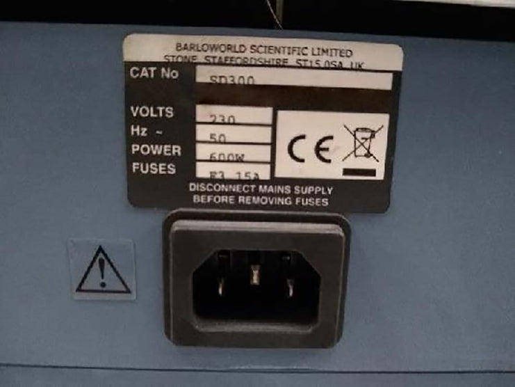 Stuart SD 300 Digital Hotplate