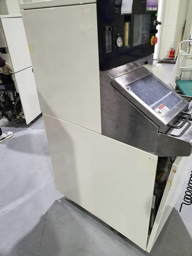 Disco DAD 320 Automatic Dicing Saw