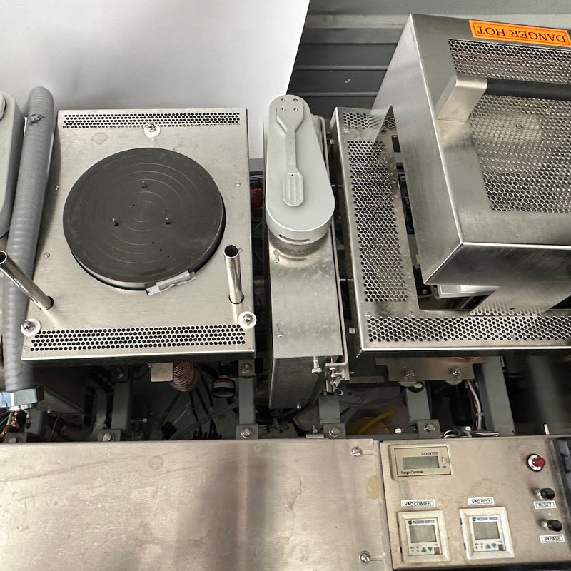 SVG 8826 / 36 Track Photoresist Coater and Developer