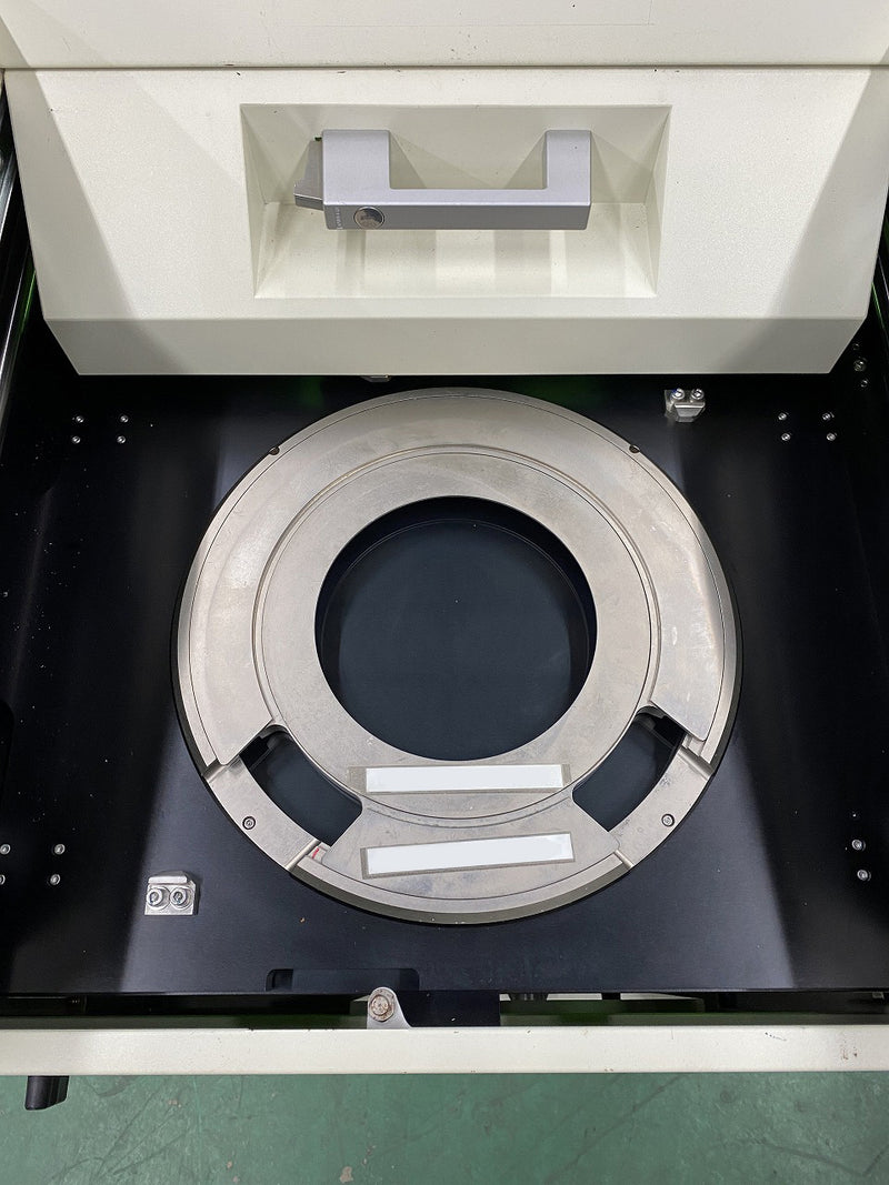 Lintec RAD 2000 Semi-Automatic UV Irradiation