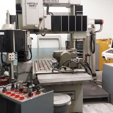 Mitsui Seiki 7 CN 105 Vertical Jig Boring Machine