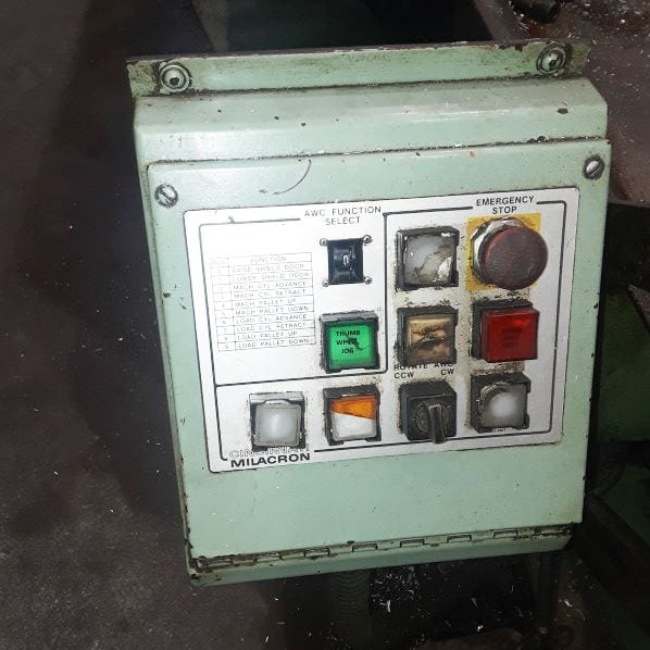 Mori Seiki MV 45/40 A Milling Machine