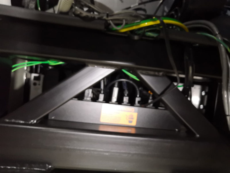 ESI 9350 Laser Repair System
