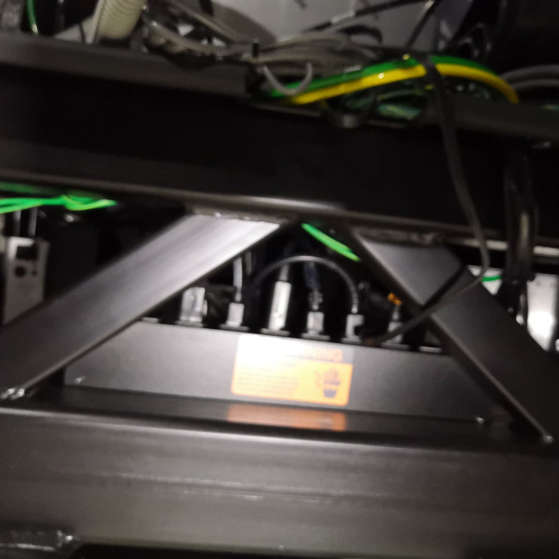 ESI 9350 Laser Repair System