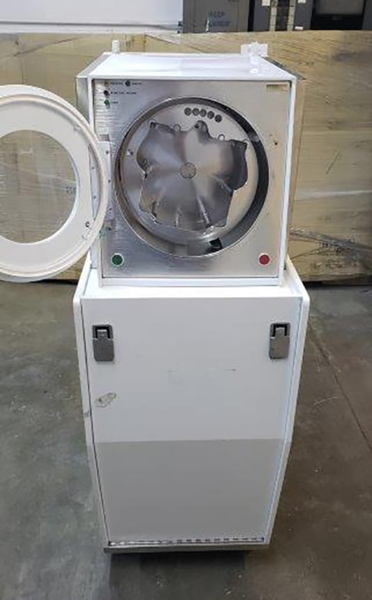 Semitool 470 F SRD (Spin Rinse Dryer)