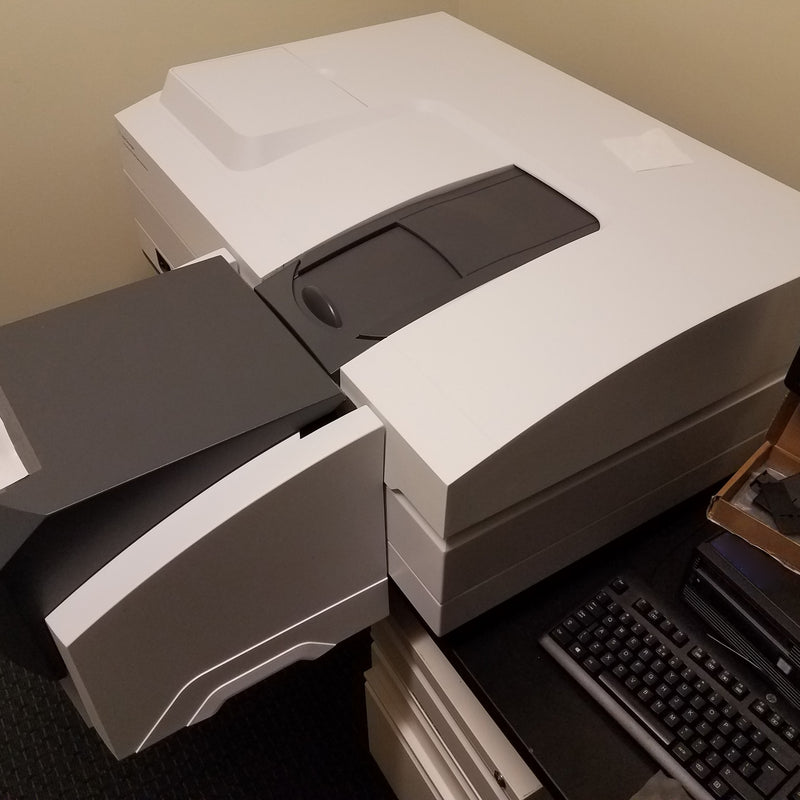 Agilent / Varian Cary 7000