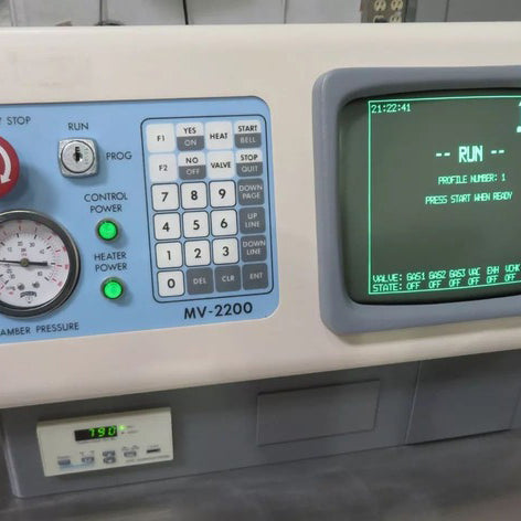 STS MV 2200 CE Vacuum Furnace