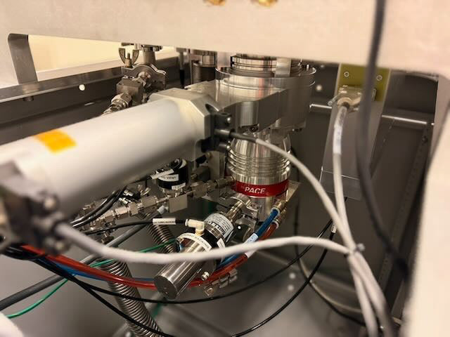 Kurt J Lesker Ultra High Vacuum Induction Annealer