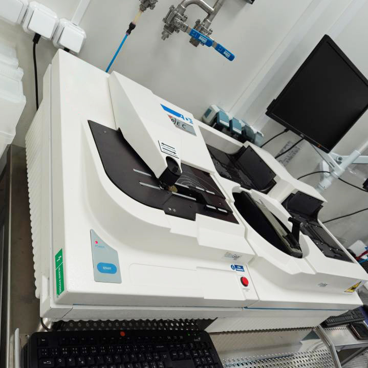 KLA / ADE UltraGage 9500 Wafer Geometry Measurement