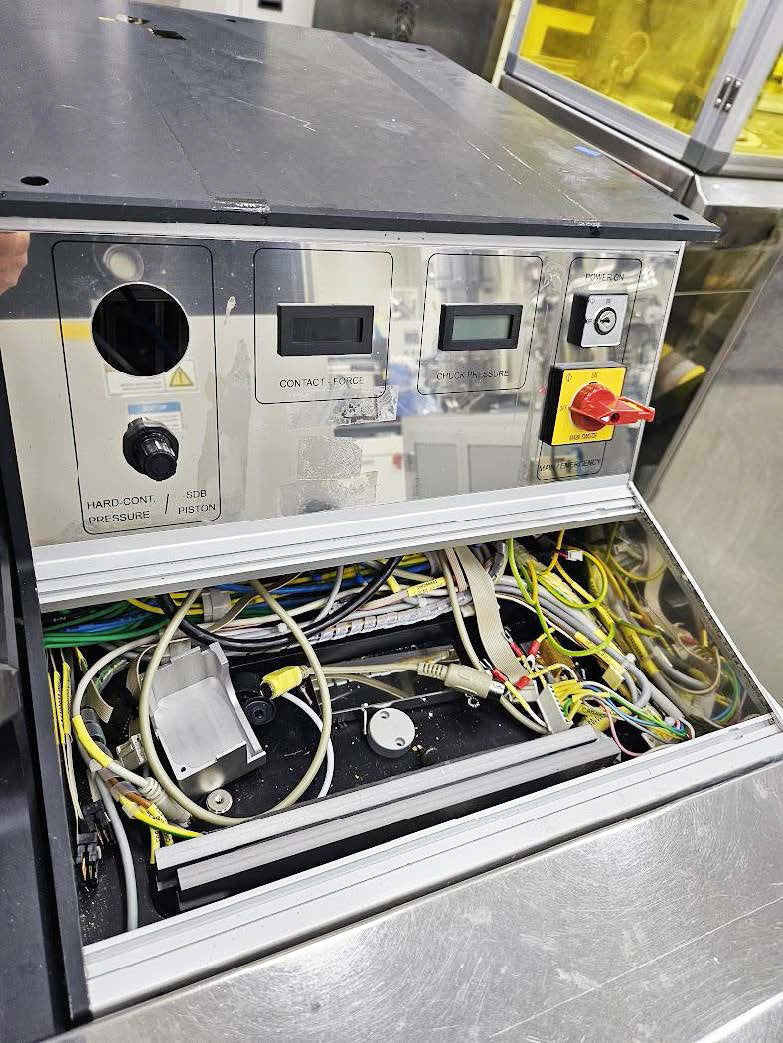 EVG 620 Mask Aligner
