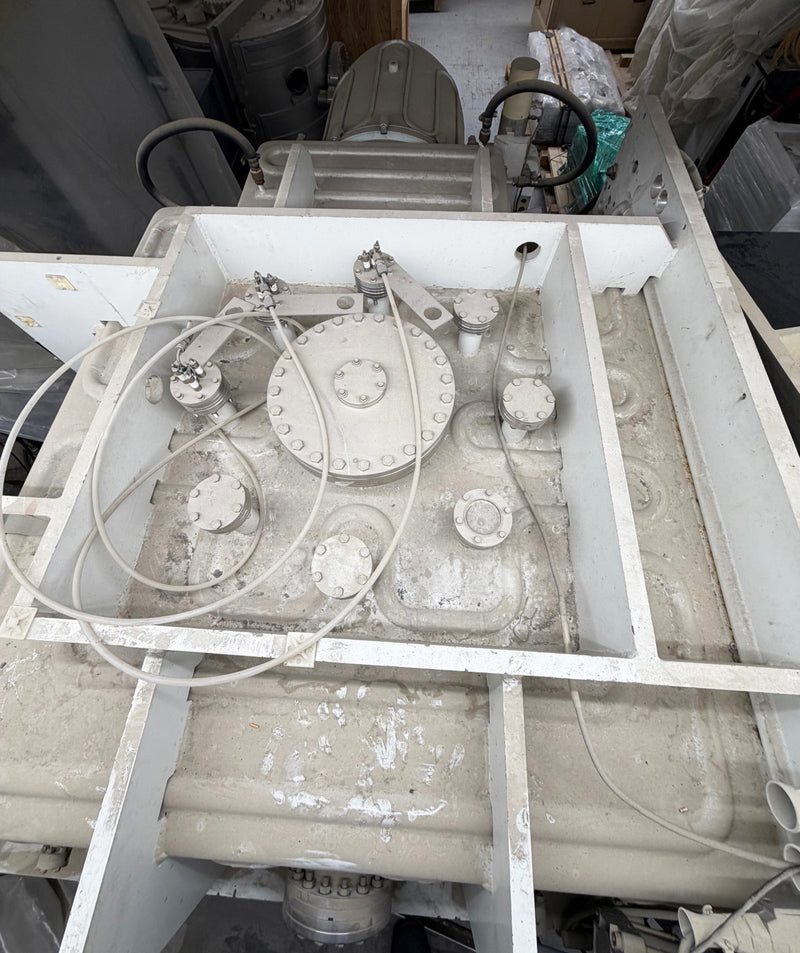 Oerlikon Balzers BAK 1050 S Evaporator