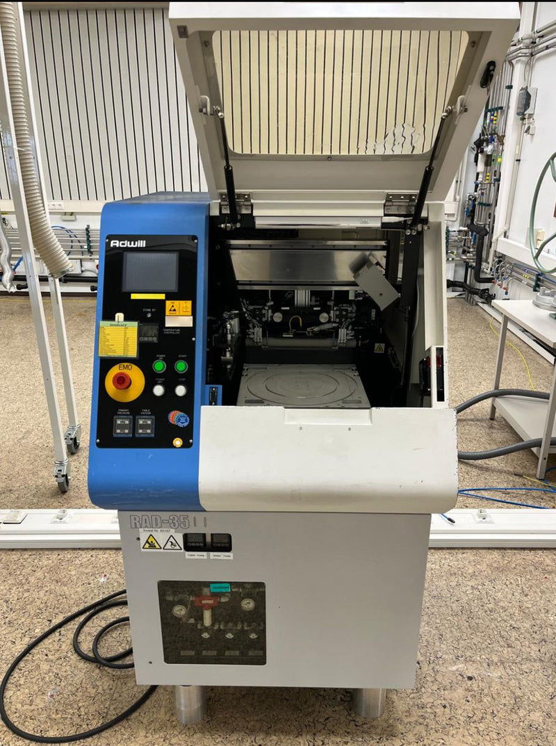 Lintec RAD 3500 M / 12 Wafer Mounter