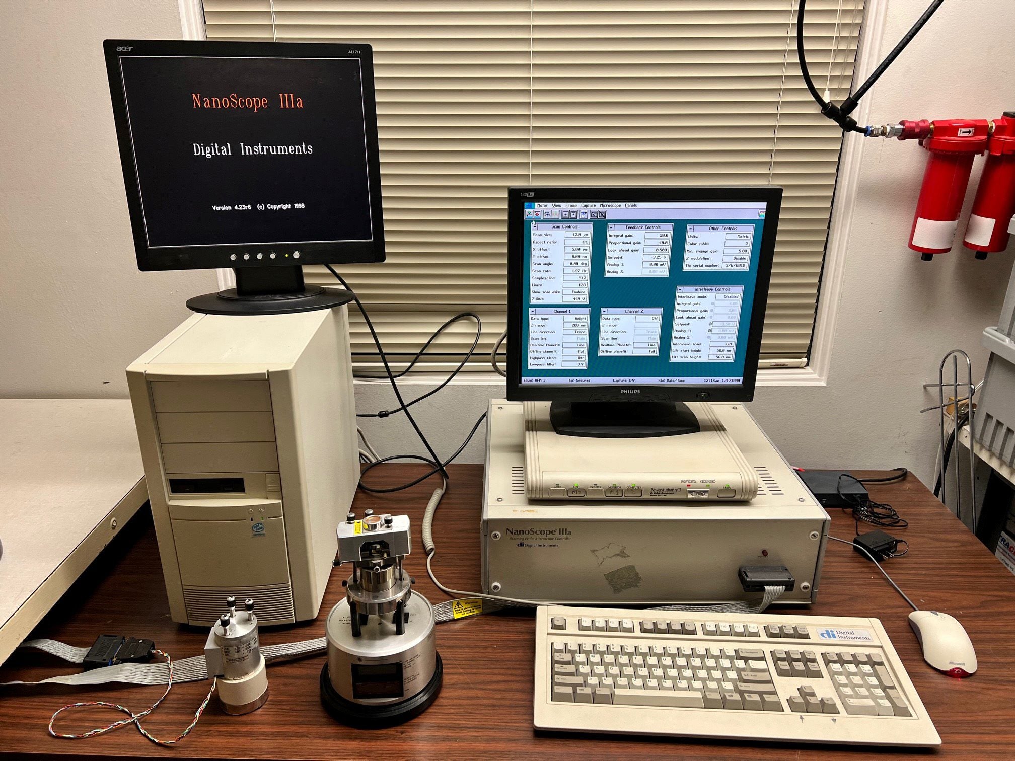 Digital Instruments Nanoscope III A – Bridge Tronic Global