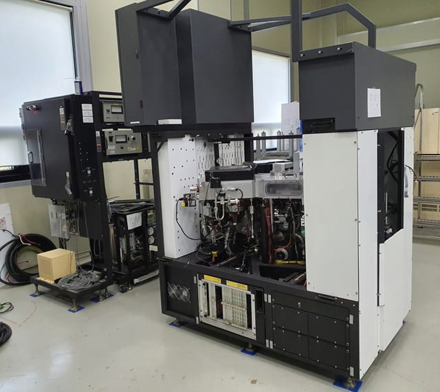 Applied Materials P 5000 CVD (Chemical Vapor Deposition)