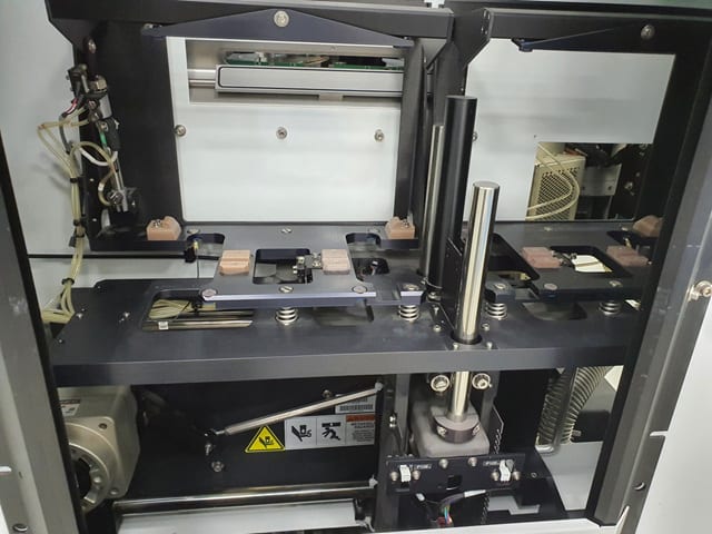 Applied Materials P 5000 CVD (Chemical Vapor Deposition)