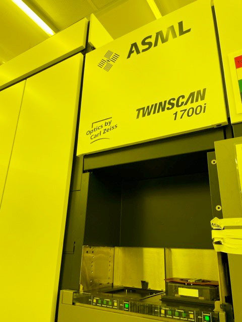 ASML Twinscan 1700 i-P Scanner – Bridge Tronic Global