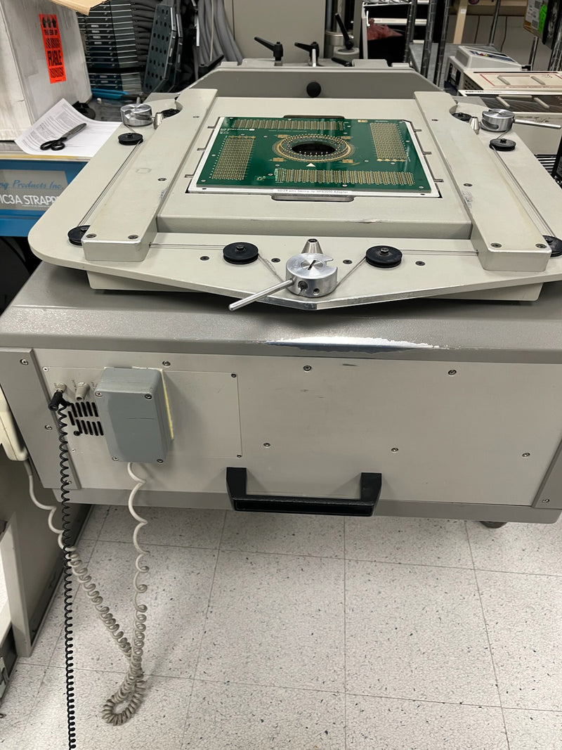 Advantest 83000 F 330 T Tester