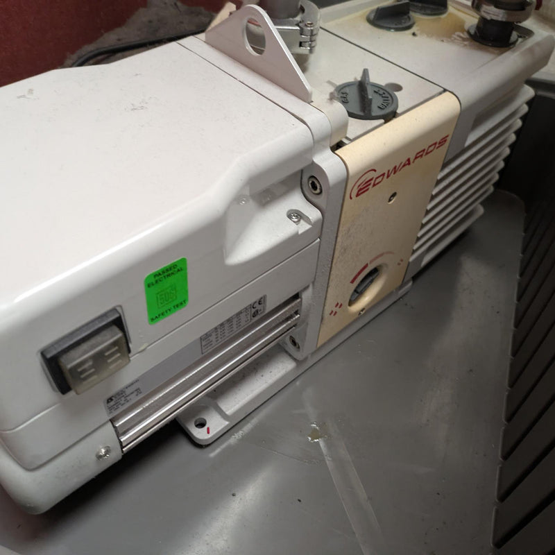 Amray 3600 FE-SEM (Field Emission Scanning Electron Microscope)