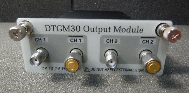Tektronix DTG 5334 Data Timing Generator Mainframe
