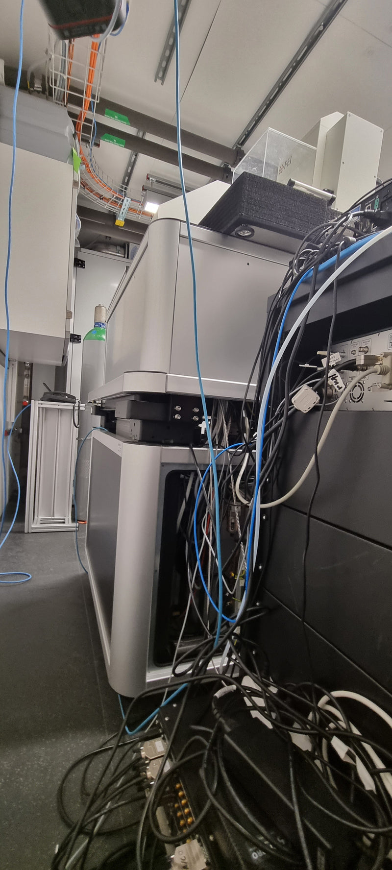 Thermo Fisher Scientific / FEI CorrSight Fully Automated Correlative Fluorescence Light Microscope System