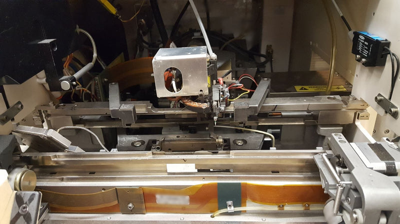 K&S 8028 Wire Bonder