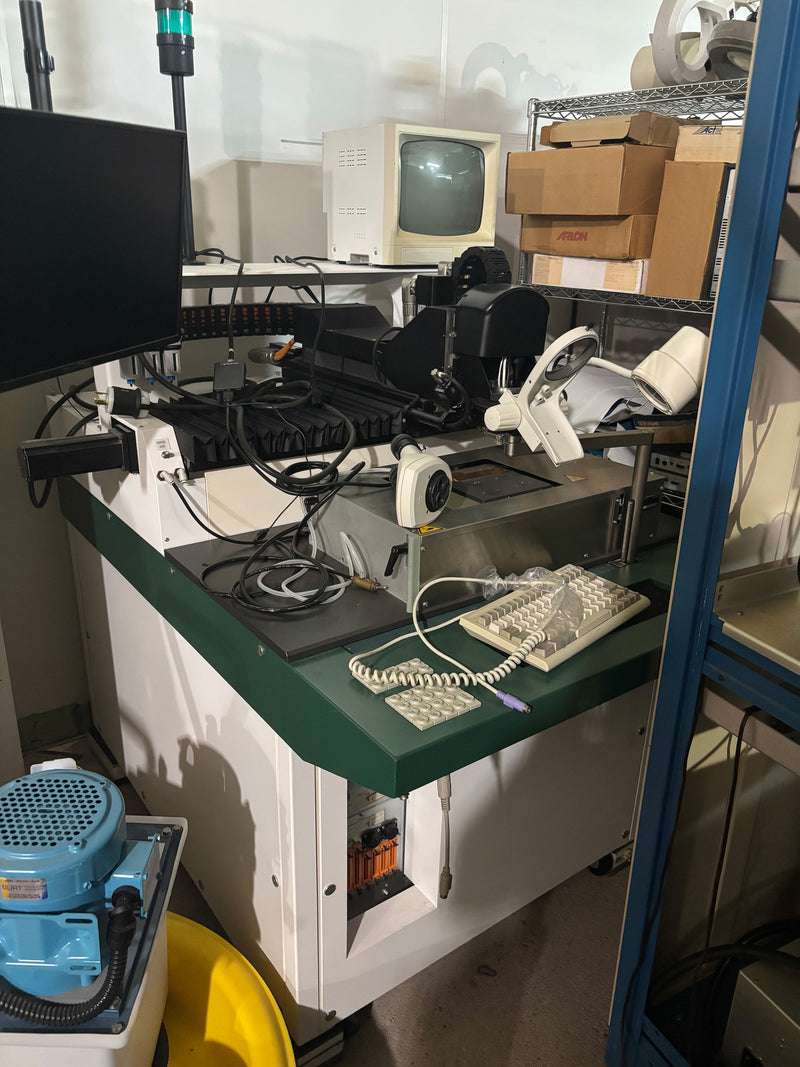 Hesse & Knipps (H&K) Bondjet BJ 815
