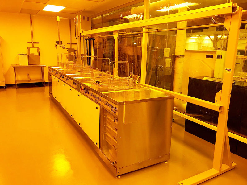 Branson 1216 Benchmark Ultrasonic Cleaner