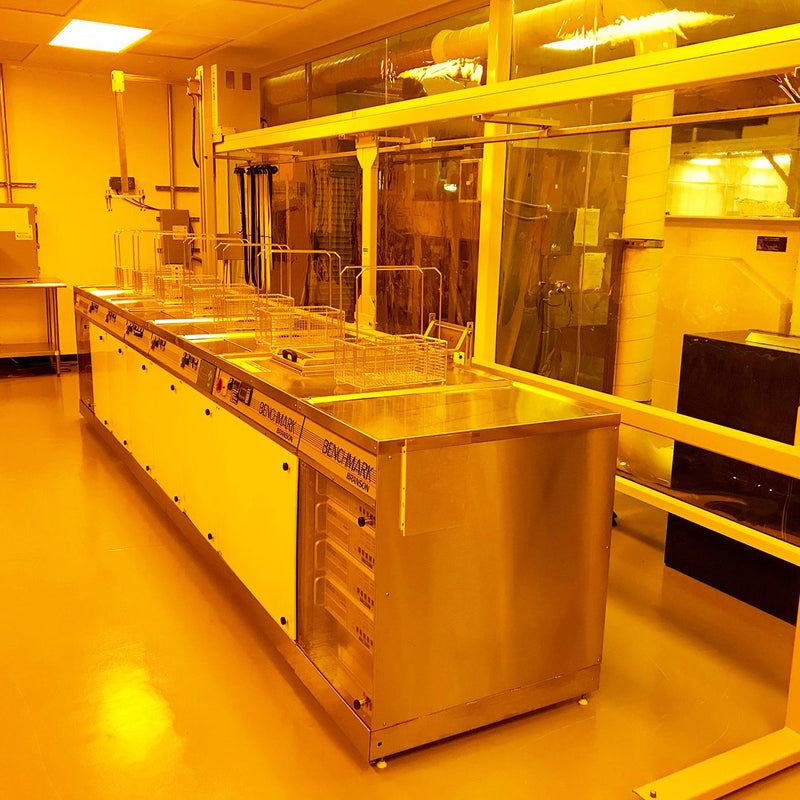 Branson 1216 Benchmark Ultrasonic Cleaner