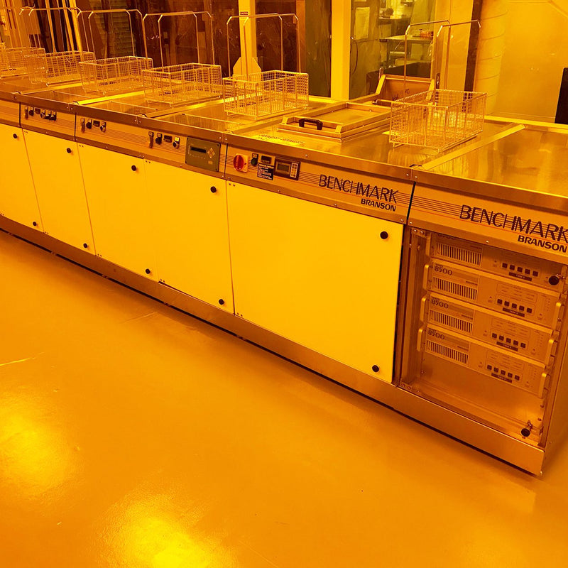 Branson 1216 Benchmark Ultrasonic Cleaner