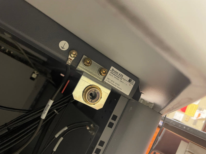 Bruker D 8 Discover XRD (X-ray Diffractometer)