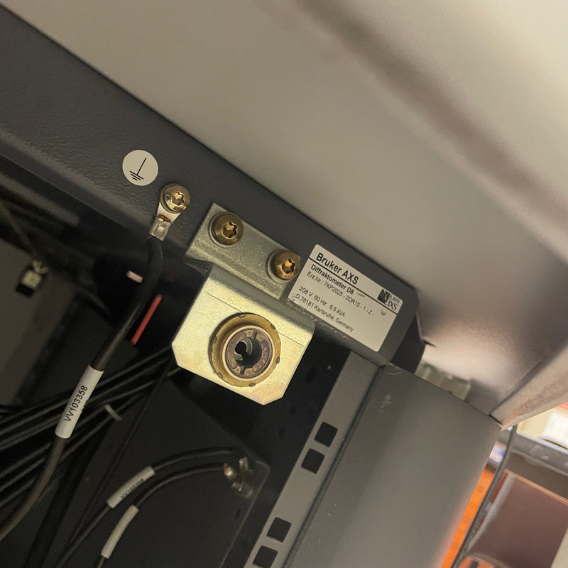 Bruker D 8 Discover XRD (X-ray Diffractometer)