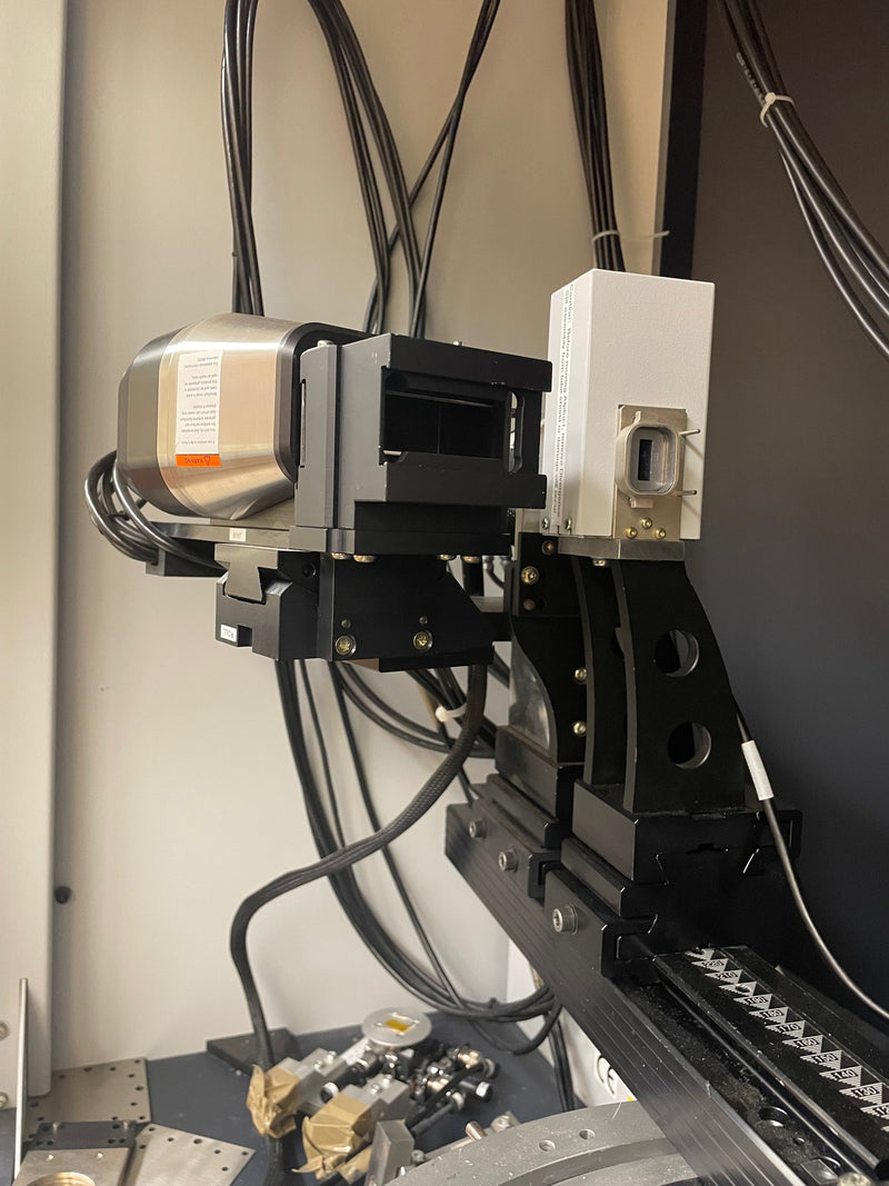 Bruker D 8 Discover XRD (X-ray Diffractometer)