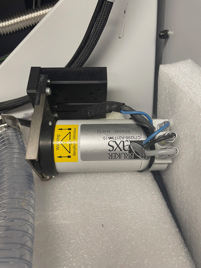 Bruker D 8 Advance XRD (X-ray Diffractometer)