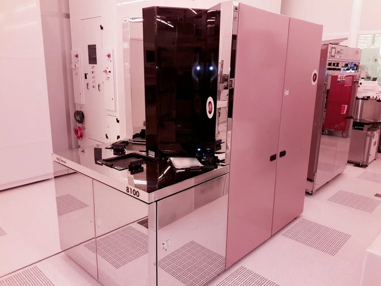 KLA 8100 CD Critical Dimension (CD) Measurement