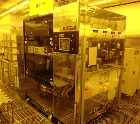 Tel Act 8 Coater / Developer