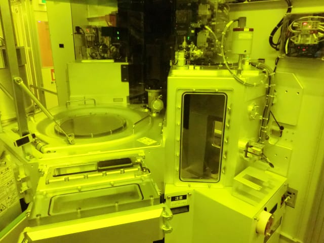 Lam / Novellus Concept Two DLCM S HDP-CVD (High-Density Plasma - Chemical Vapor Deposition)
