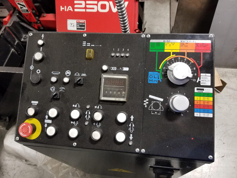 Amada HA 250 W Saw