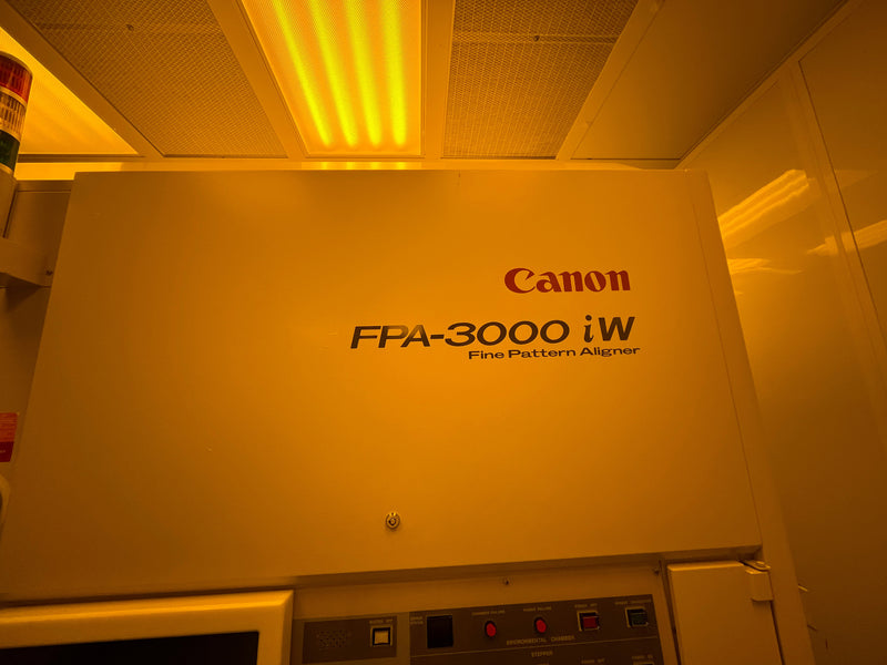 Canon FPA 3000 iW Fine Pattern Aligner