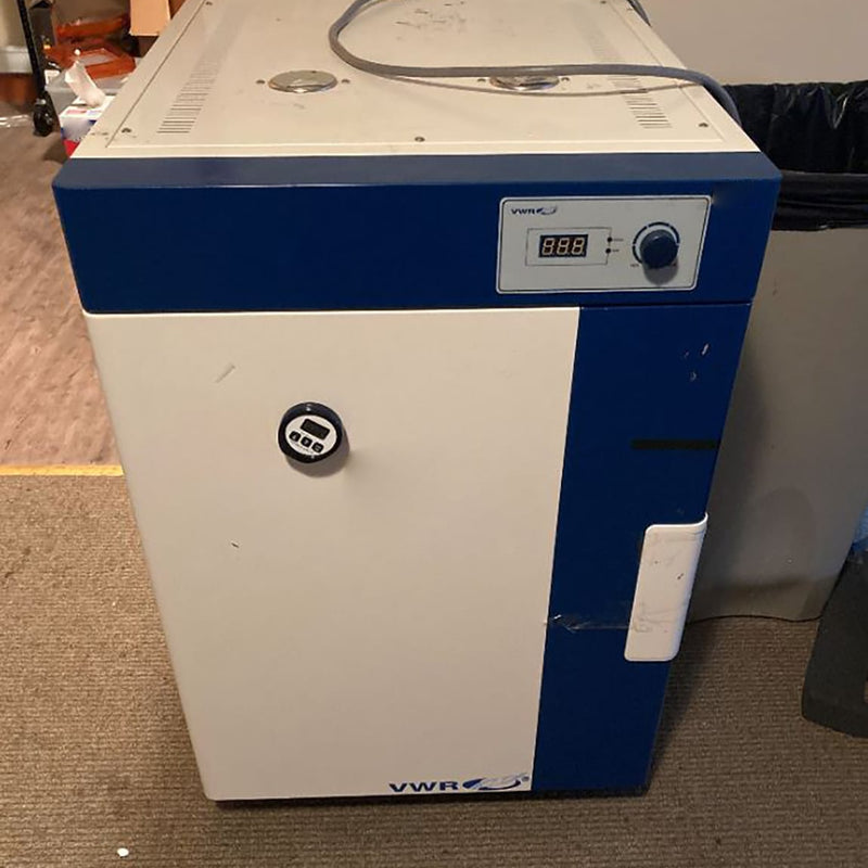 VWR Incubator
