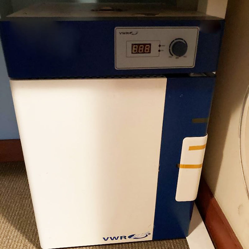 VWR Incubator