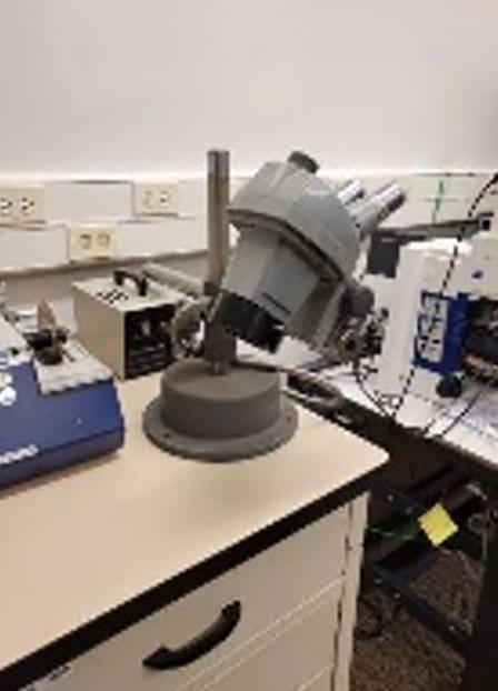 Microscope