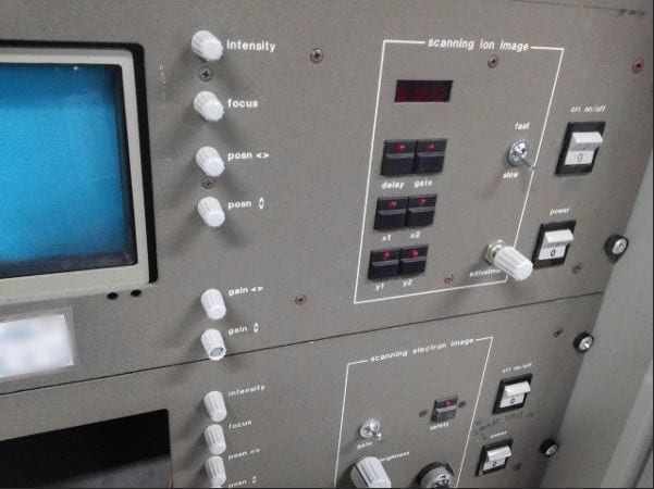 Cameca IMS 6 F SIMS (Secondary Ion Mass Spectrometer)